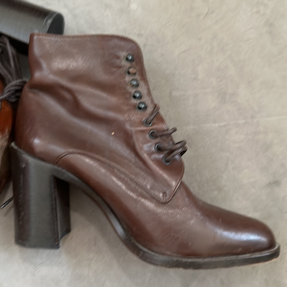 Joan Halpern booties in dark brown leather with lace ups - Picture 9 of 15